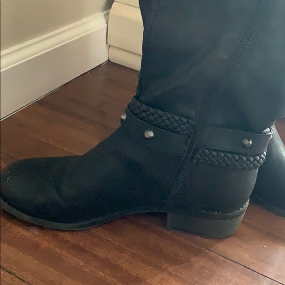 Black Riding Boots 🖤 - Picture 8 of 8